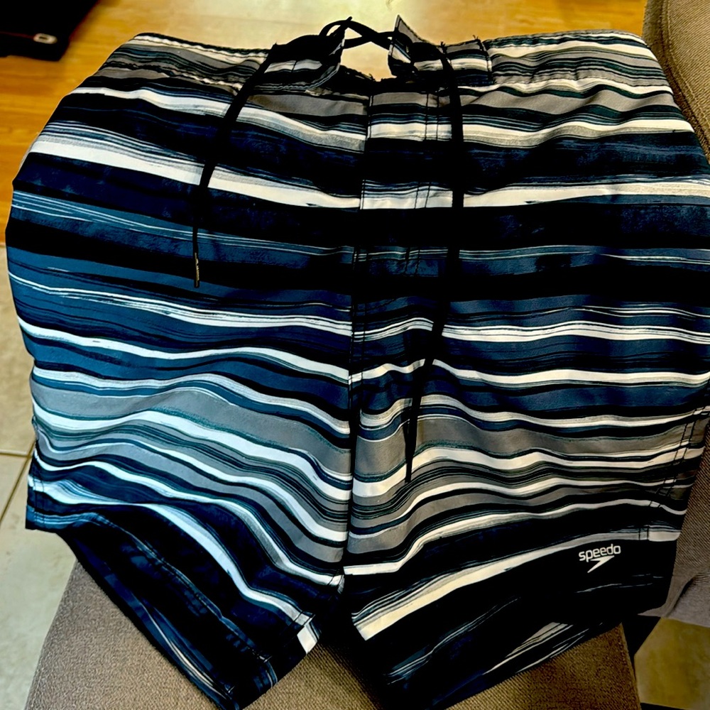 Speedo Adult small swim trunks
